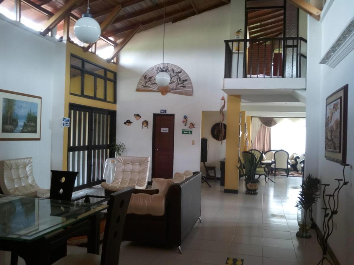 Villa Alejandra Del Quindio Каларка Экстерьер фото