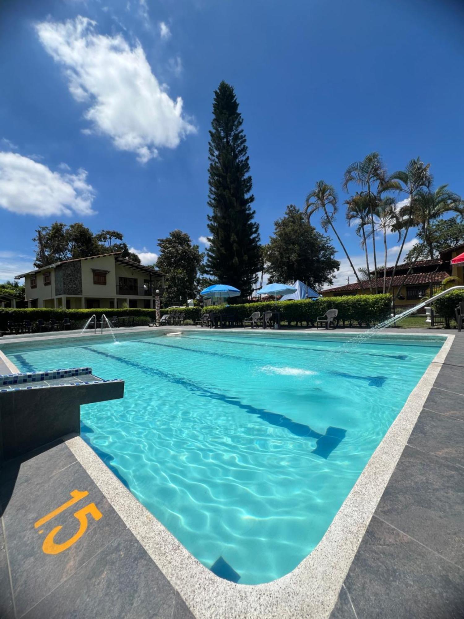 Villa Alejandra Del Quindio Каларка Экстерьер фото