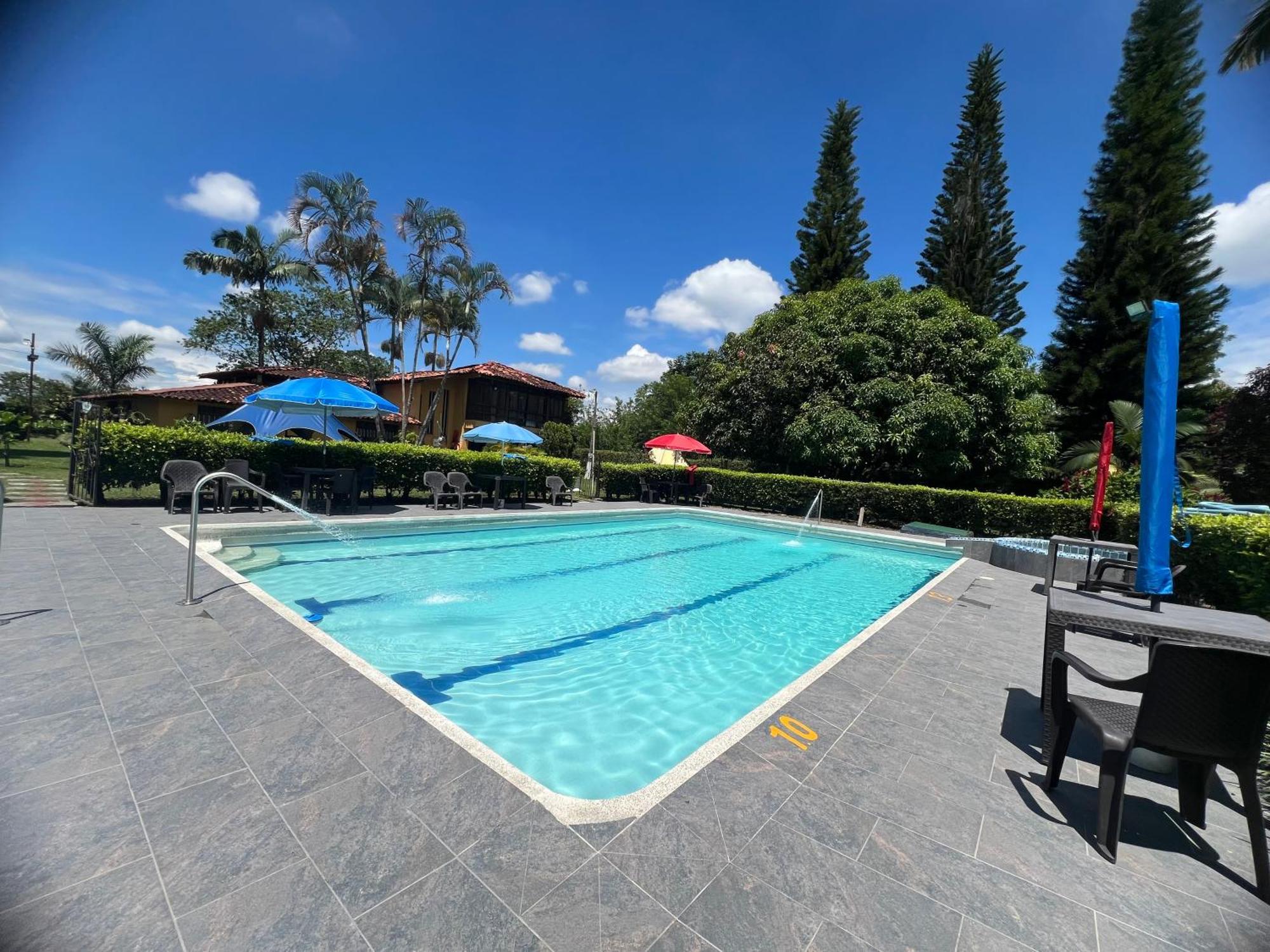 Villa Alejandra Del Quindio Каларка Экстерьер фото