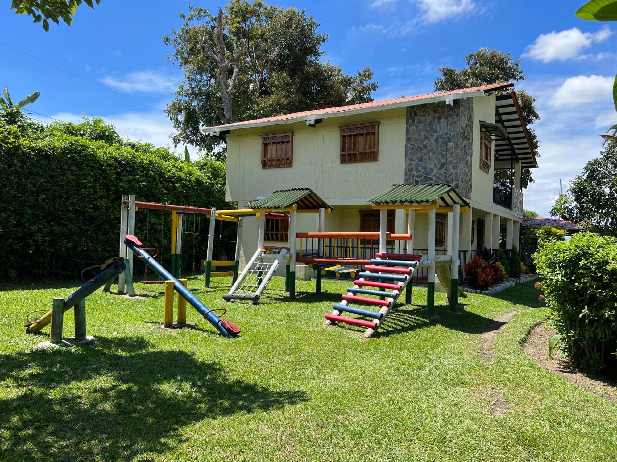 Villa Alejandra Del Quindio Каларка Экстерьер фото