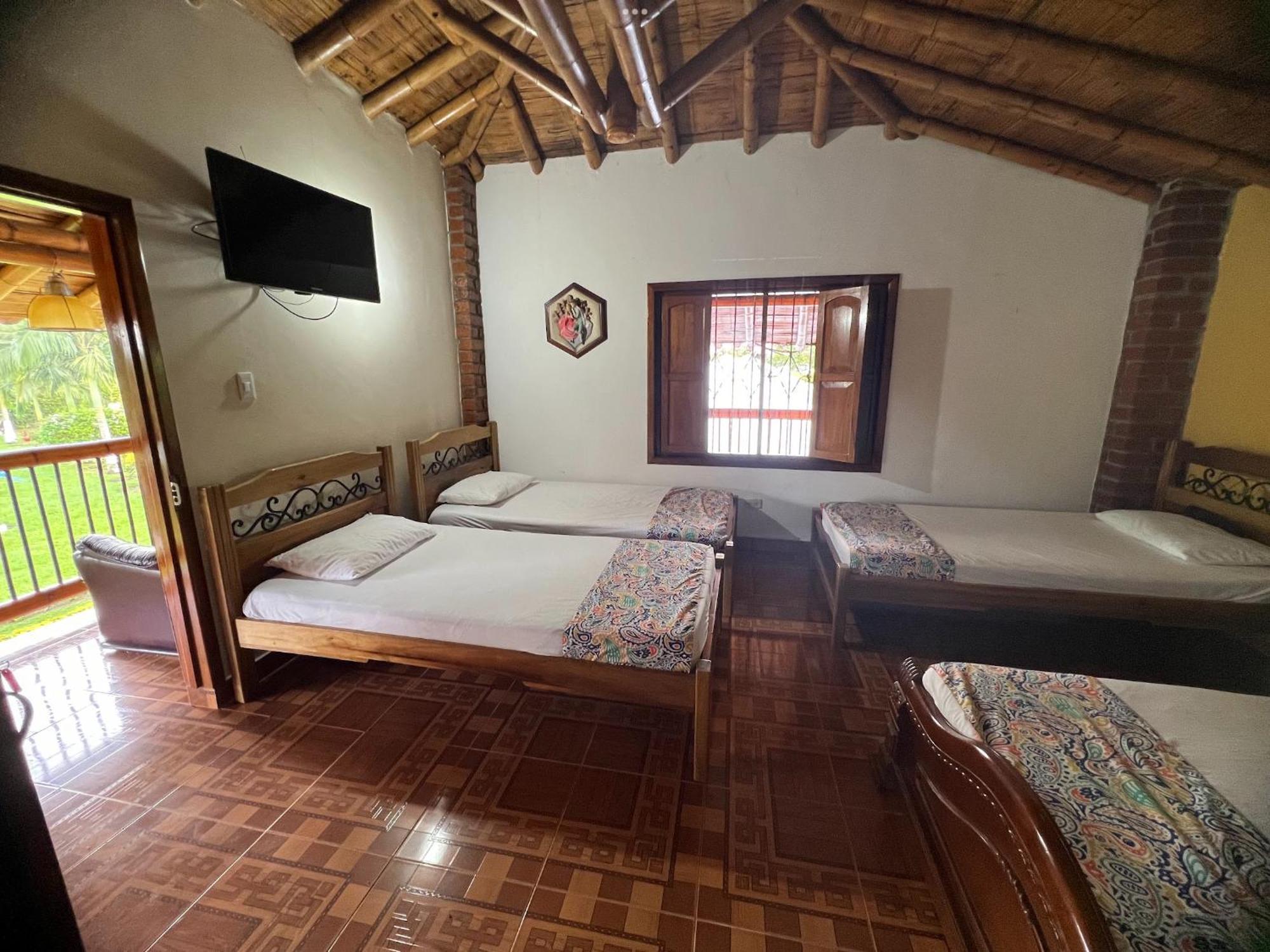 Villa Alejandra Del Quindio Каларка Экстерьер фото