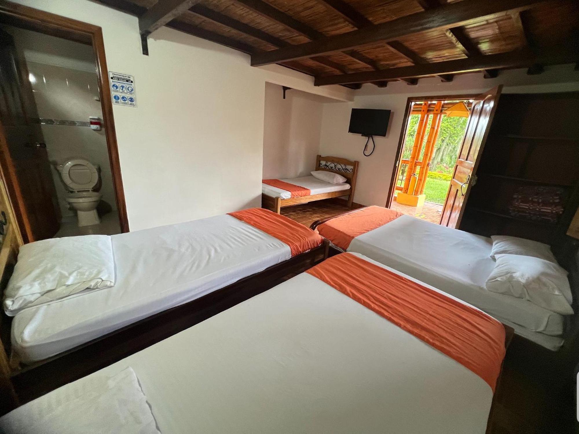 Villa Alejandra Del Quindio Каларка Экстерьер фото
